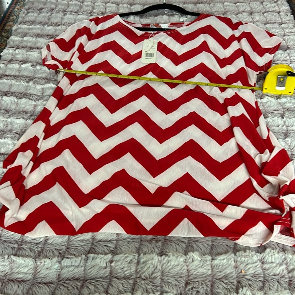 Julia fashion cover up top size L/ XL